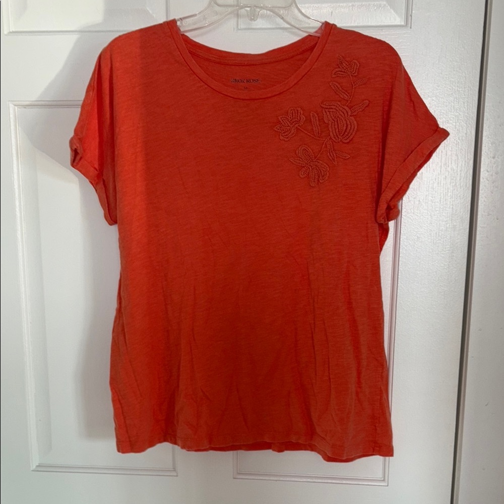 NWT Knox Rose Crew Neck Short Sleeve Tee